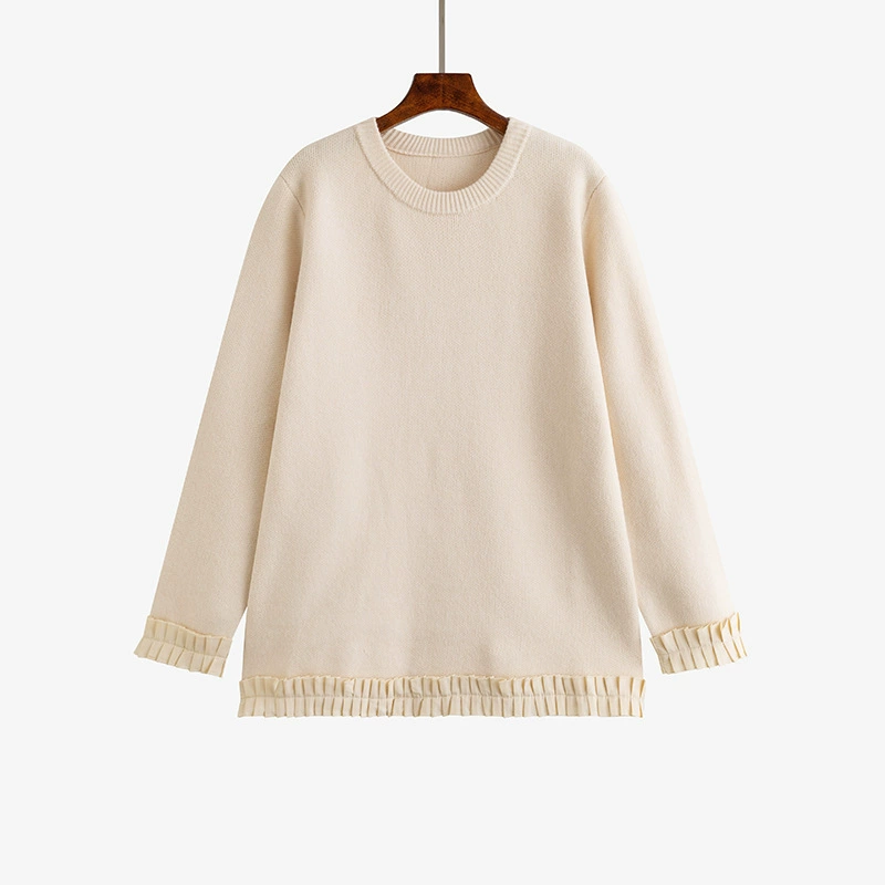 Winter knitted sweater for leisure with a round collar, plus size