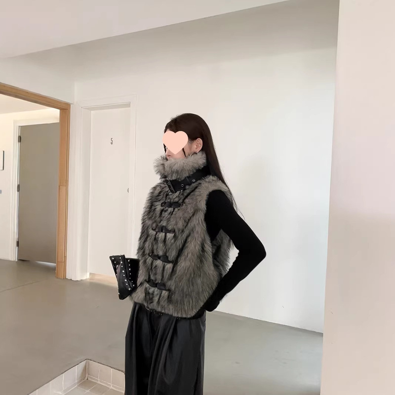 Trendy Hot Girl Stand-Collar Furry Vest Jacket for Women, Autumn/Winter 2026 New Style, Faux Fur Loose Design Vest