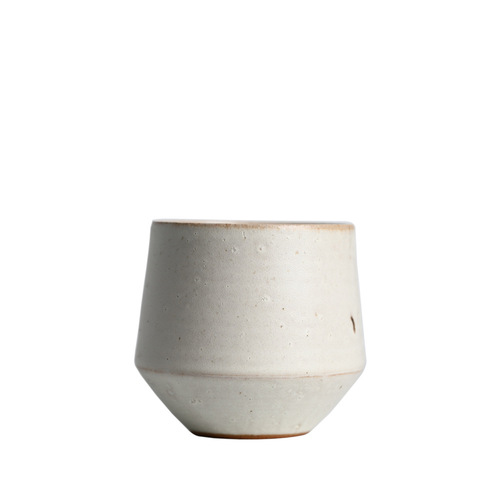Jingdezhen Japanese-style Chinese-style powder guide series glaze hand-made powder guide hand-pinch tea cup retro Japanese-style open hand cup
