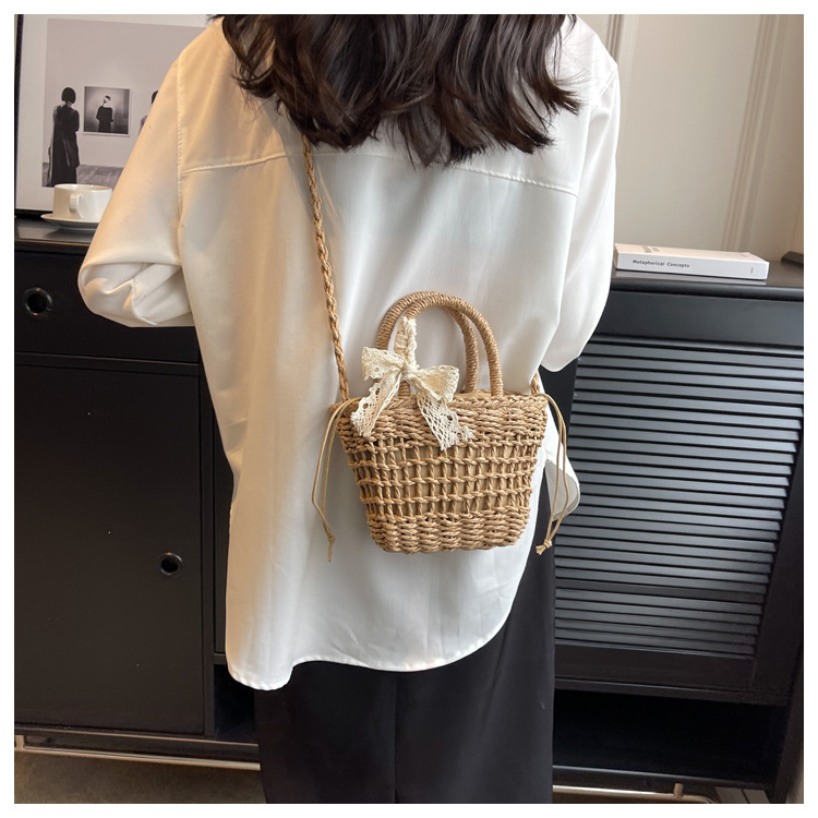 Women's Small Spring&Summer Straw Flower Vacation Beach Weave String Straw Bag display picture 22