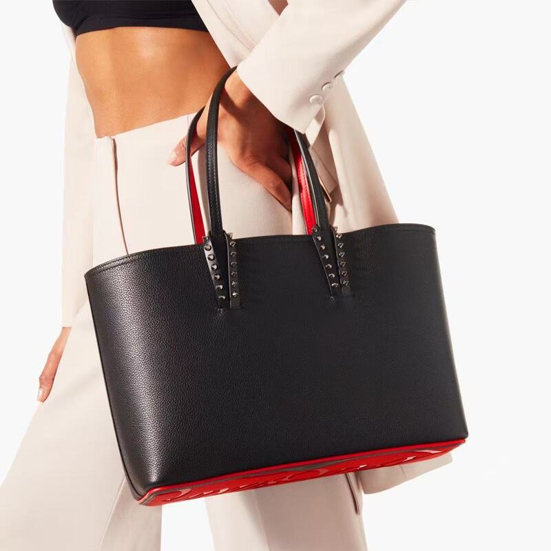 Christian Louboutin Style Red Bottom Rivet Tote Bag for Women, Large Capacity Fashionable Handbag and Shoulder Bag, New Christian Louboutin Style Red Bottom Rivet Tote Bag for Women, Large Capacity Fashionable Handbag and Shoulder Bag, New