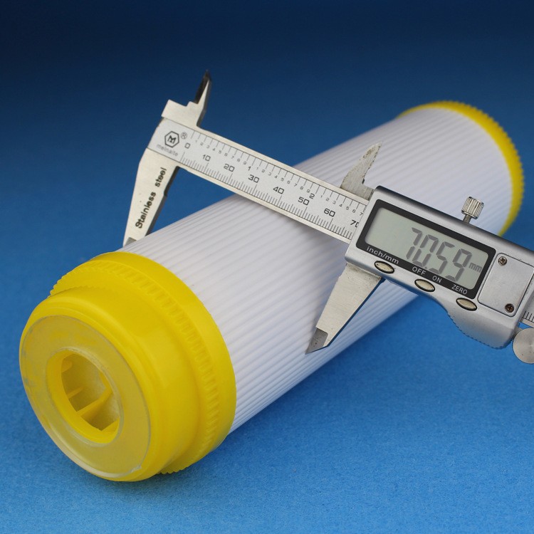 Venta al por mayor de 10 pulgadas DI ablandamiento elemento de filtro de resina desincrustante de acción prolongada elemento de filtro de grado alimenticio resina catiónica renovable