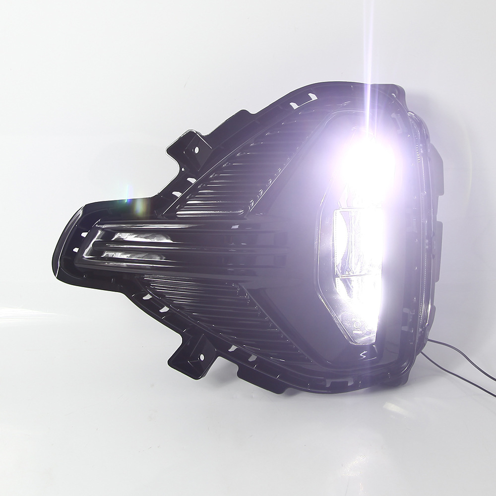 Aplicable a 19-22 chuanqi gs4 lámpara de circulación diurna 20-21 chuanqi gs4 lámpara de niebla original lámpara de niebla LED anti-niebla