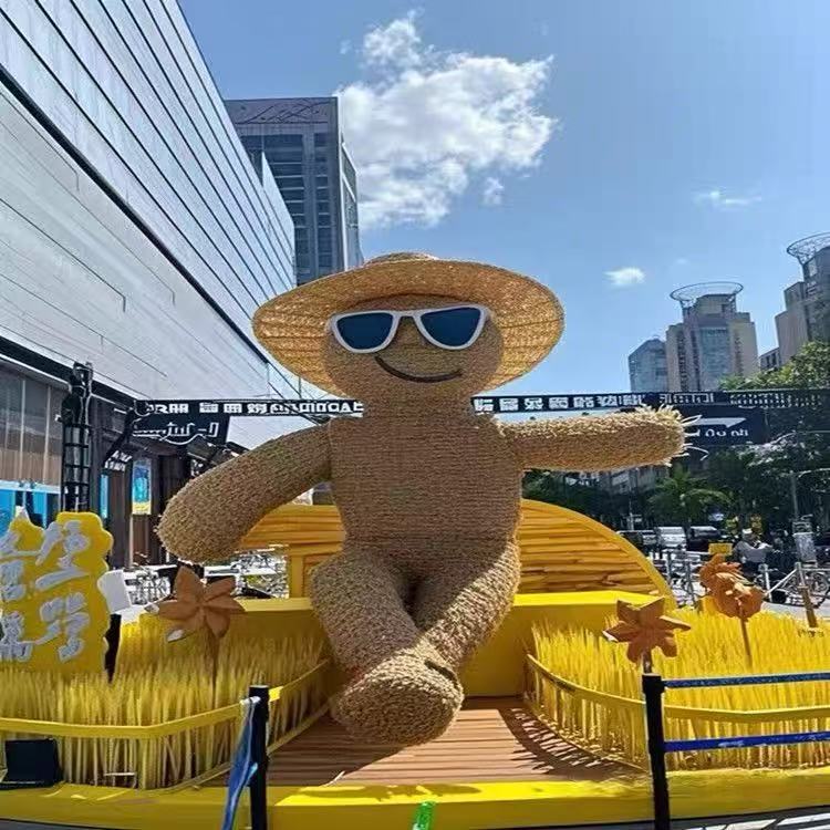 Large Scarecrow Crafts, Farming Figures and Cattle Plowing Series, Straw Cartoon Animation Grass Sculpture Ornaments, Plants