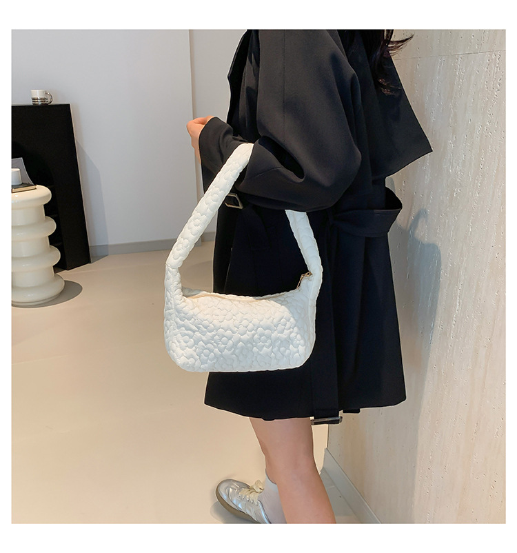 Tessuto 2024 Nuovo ricamo alla moda Texture Filo Fiore Eleganza Edizione coreana Semplice Sottomanica Spalla singola_voghion.com