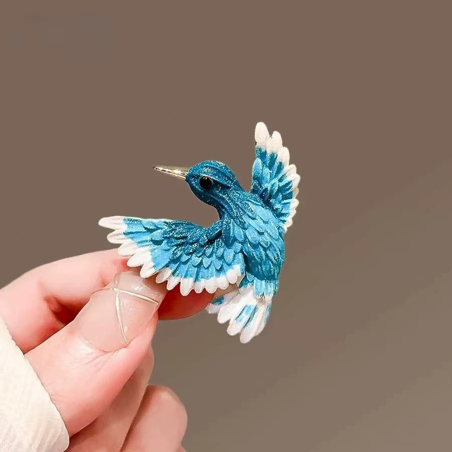 Designed Chinese Style Blue-Winged Bird Brooch, High-End Feminine Retro Brooch, Coat Suit Corsage, Creative Accessories