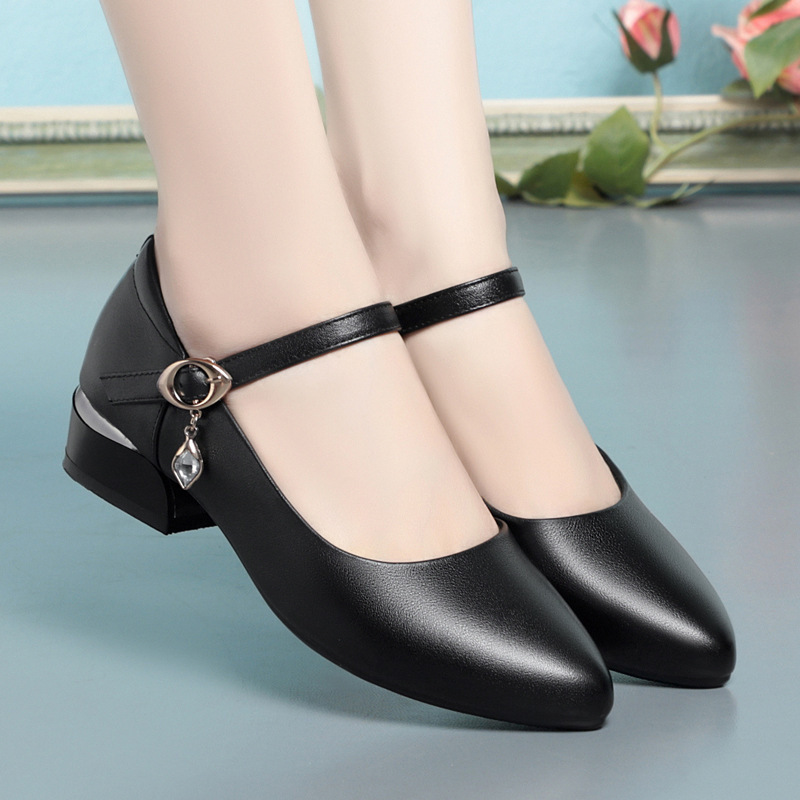 Comfortable Single-Strap Flats with Soft Soles for Women, Round-Toe Genuine Leather Dance Shoes, Work Shoes for Middle-Aged and Elderly Mothers, Women's Leather Shoes