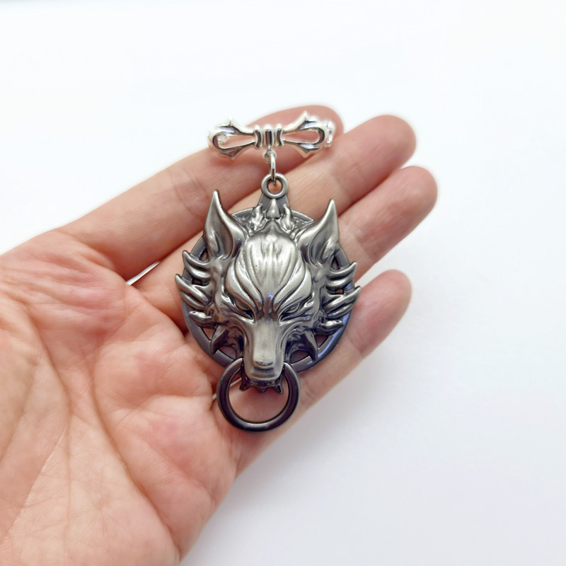 Final fantasy最终幻想太空战链饰品动漫周边挂件狼头胸针胸章