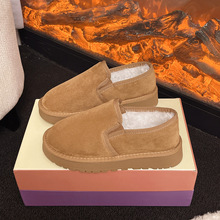 雪地靴女2025冬季新款圆头保暖厚底学生时尚纯色复古面包鞋棉鞋女