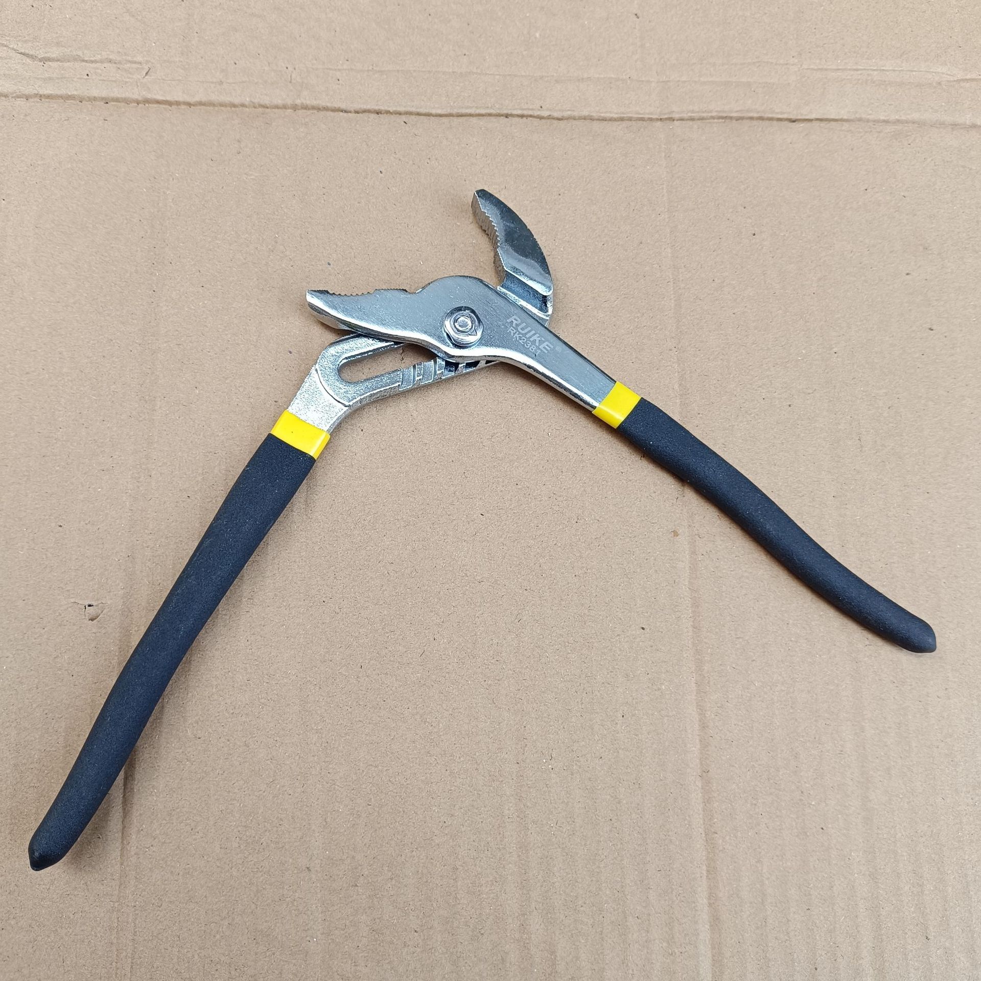 厂家跨境高碳钢水泵鲤鱼钳子多功能可调式汽修管道工业维修工具