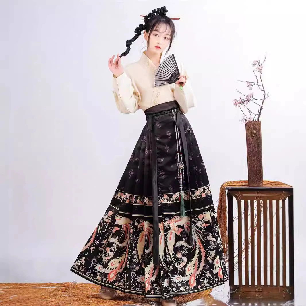 2024 Новый костюм Fengwu с принтом конской юбкой