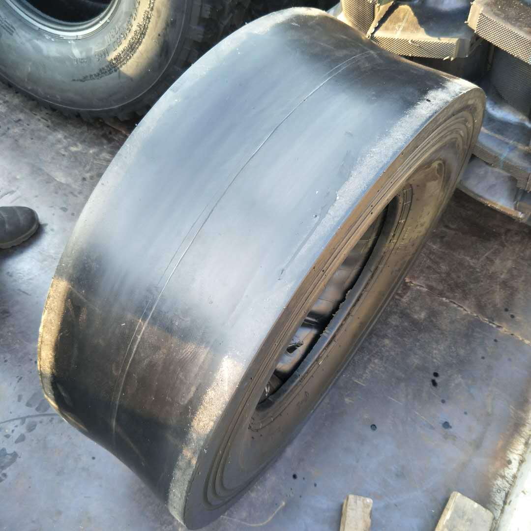 7.50-16 光面压路机 井下铲运机轮胎