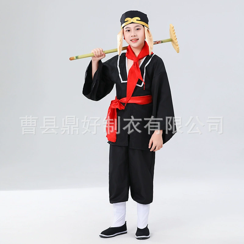 В наличии одежда для второго брата, детский костюм поросенка, наряд для выступления COS, наряд для выступления поросенка, оружие с носом-граблями