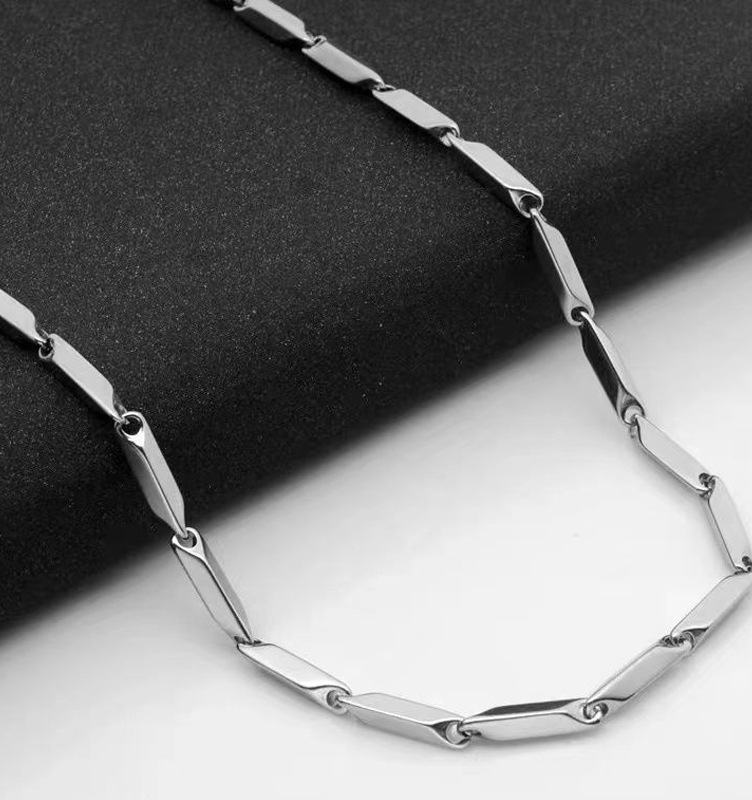 Minimalist Geometric Titanium Steel Chain Necklace For Men_voghion.com