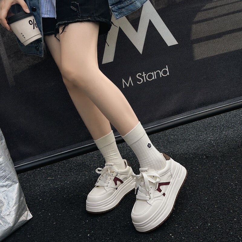 真皮厚底小白鞋女松糕底休闲板鞋2025新款软底轻便经典熊猫色单鞋|undefined