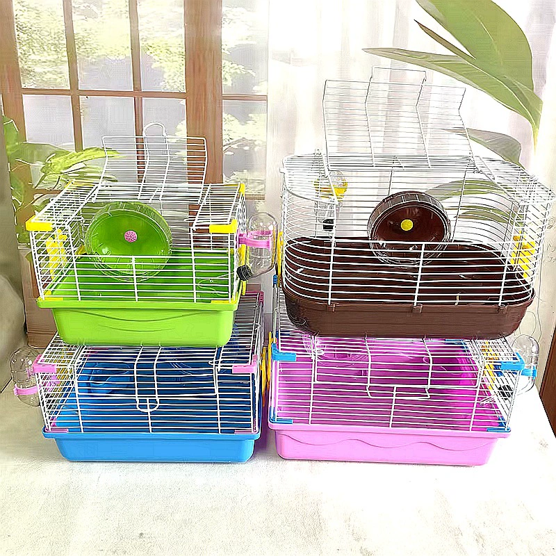 Производители продают на складе клетки хомяка золотого медведя