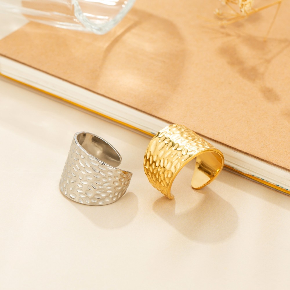brand one size fashionable golden ring stainless steel
