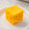 [Flour Type] 1 piece of 5cm square cheese