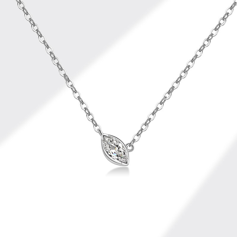 S925 Sterling Silver Simple Geometric Diamond Cube Sugar Necklace