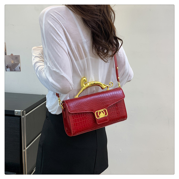 Stylish Women's Single Shoulder Crossbody Shell Handbag Elegant_voghion.com