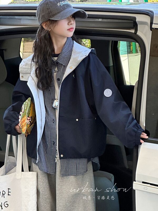 女童外套春秋装2025新款中大童洋气冲锋衣儿童秋季女孩连帽拉链衫|undefined