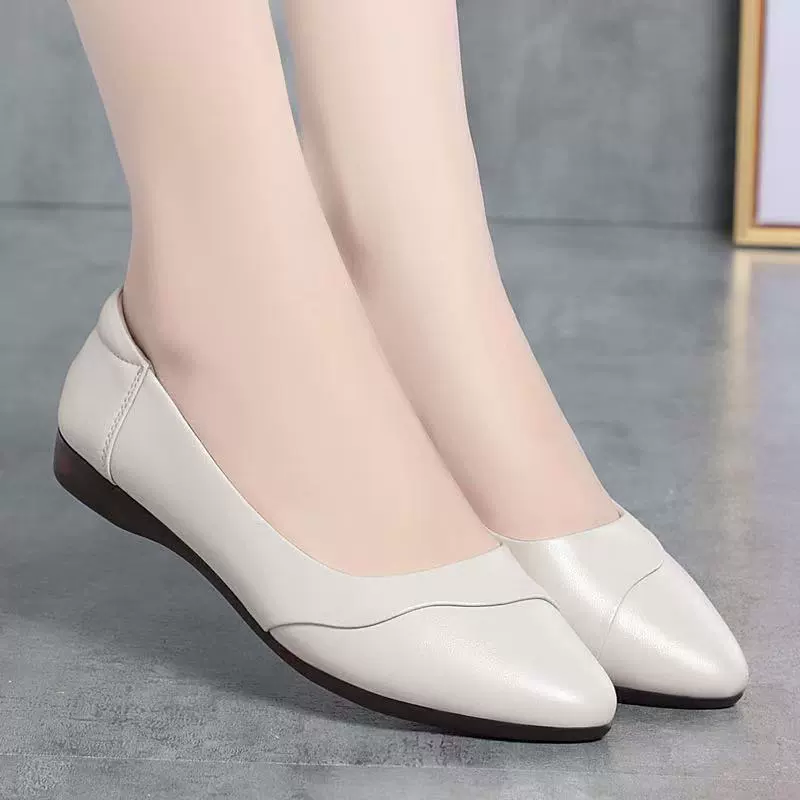 Обувь для мам Кожаная обувь для женщин среднего возраста, мягкая подошва с говяжьей подошвой на плоской подошве, нескользящая женская обувь больших размеров из мягкой кожи, однослойная обувь для среднего и пожилого возраста