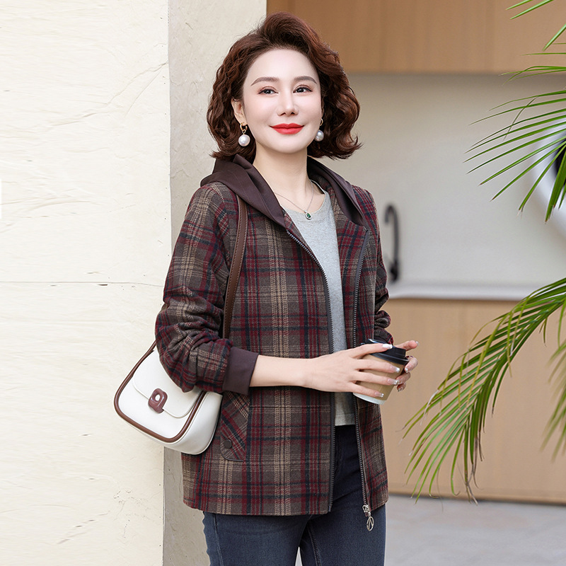 中老年女装时尚妈妈外套连帽秋季新款休闲格子拉链衫洋气奶奶上衣|undefined