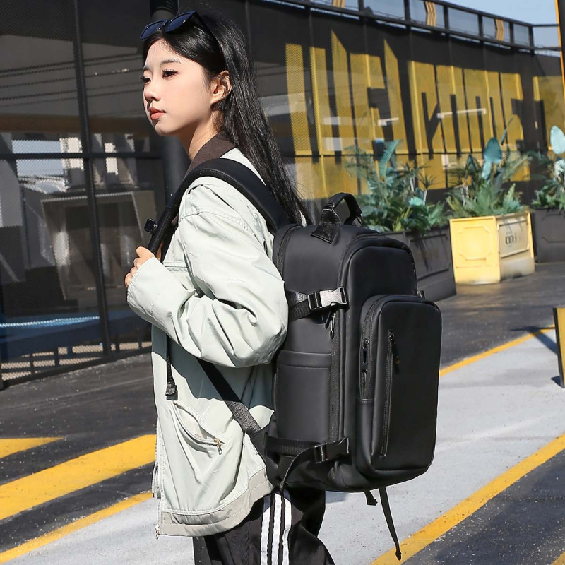 跨境休闲双肩包大容量学生旅行休闲书包简约百搭商务运动双肩背包|undefined