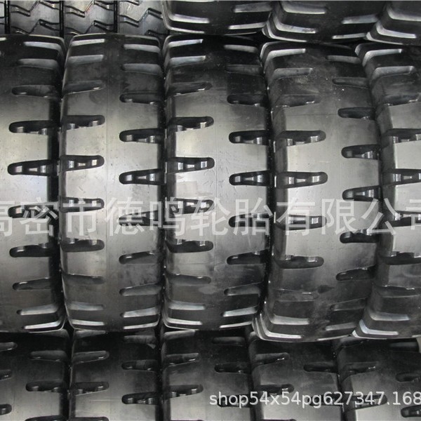 Suministro de neumáticos de maquinaria de construcción en forma especial 30.00-51 neumático de camión volquete