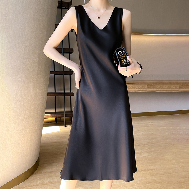 Acetic Acid Satin Slip Skirt Women's Summer Outer Wear Sleeveless Inner Wear Slimming A- Line Skirt Black Long Over-the-Knee Dress
