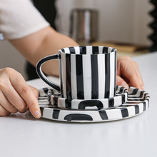 复古咖啡杯碟简约手绘条纹杯碟盘下午茶甜品餐具套装马克杯陶瓷杯