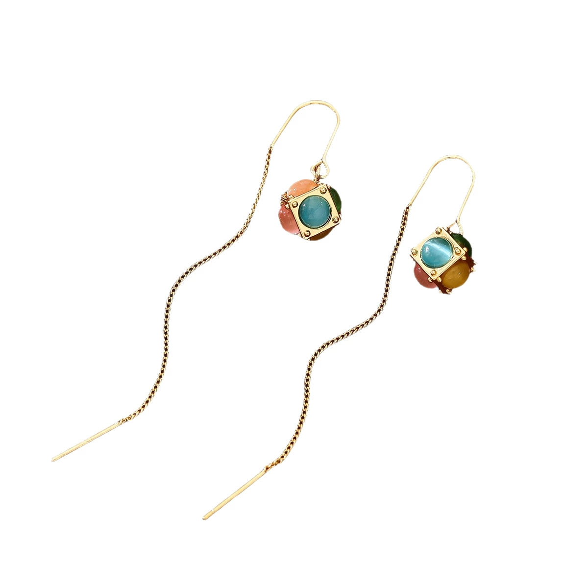 Long earrings, cat's eye, simple and elegant design