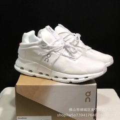 On昂走クラウドノバフォーム全天候快適免震通気アウトドア軽量男女スポーツランニングシューズ