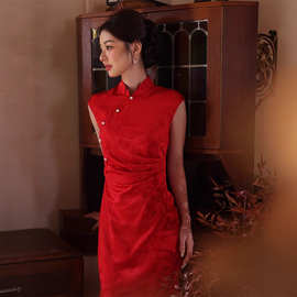 新中式绝美无袖旗袍敬酒服红色订婚礼服结婚2025改良提花连衣裙女