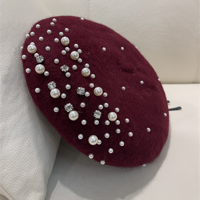 Women's Simple Style Solid Color Pearl Beret Hat display picture 1