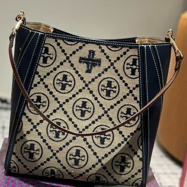 Tb New Cowhide Deformed Bucket Bag Single Shoulder Crossbody Bag Handbag Casual Commuter Bag Women's Bag Tote Bag