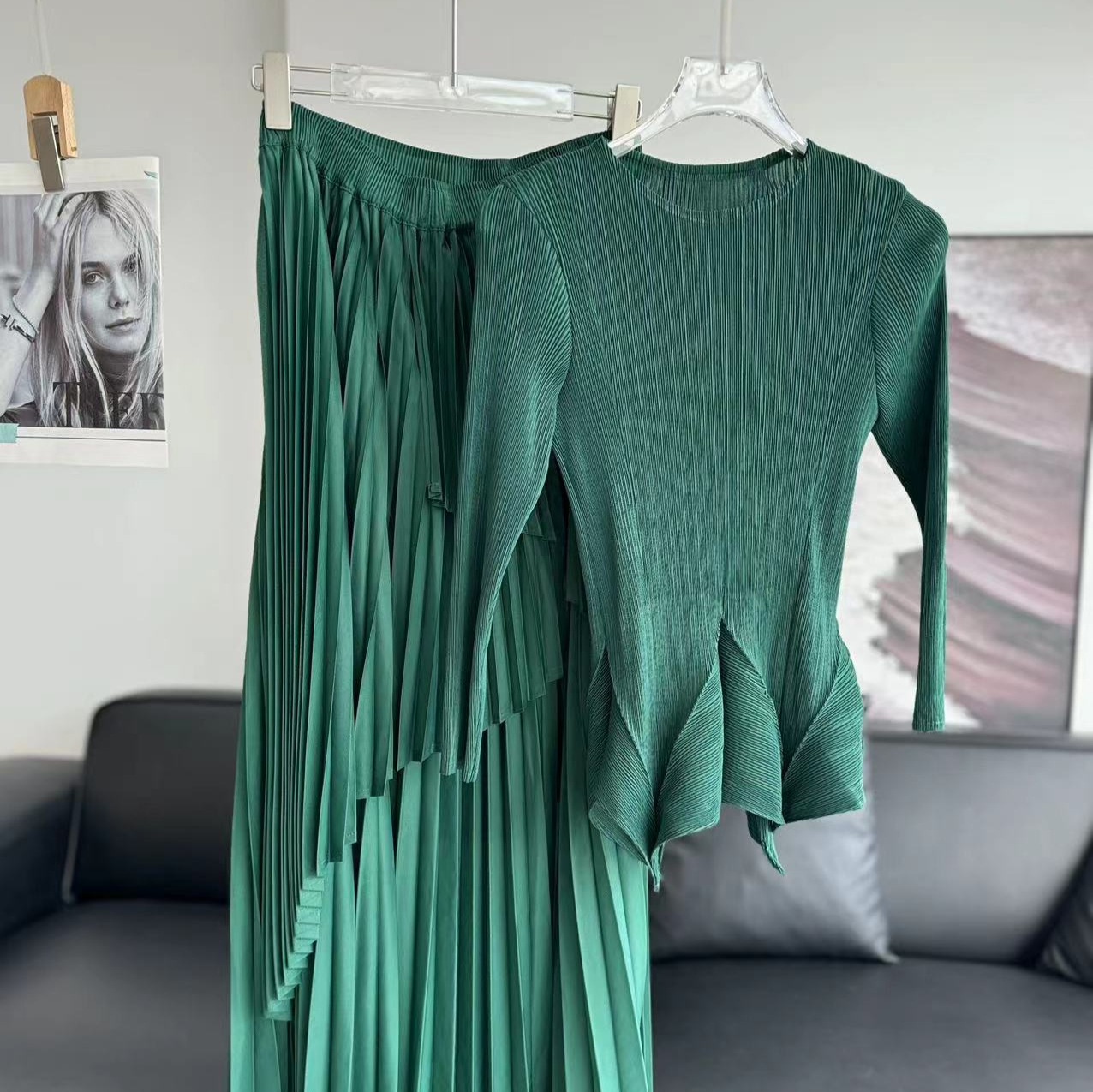 Women's Clothing solid color evening dress long sleeve two piece set floral hem elastic waist skirt top elegant commuter suit_voghion.com