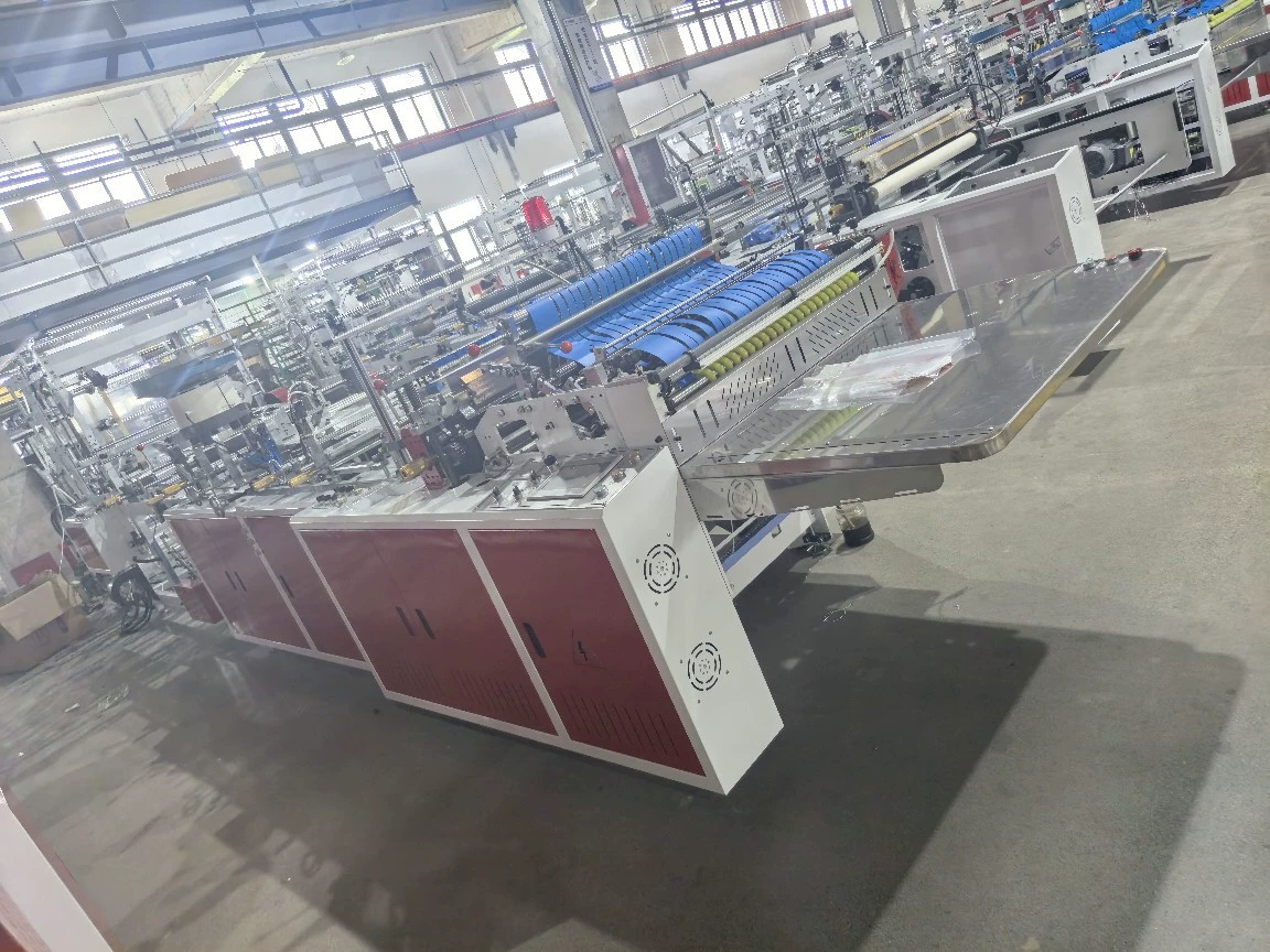 Производитель выпускает машину для термической резки с боковым уплотнением, машину для изготовления пакетов из OPP, машину для изготовления экспресс-пакетов.