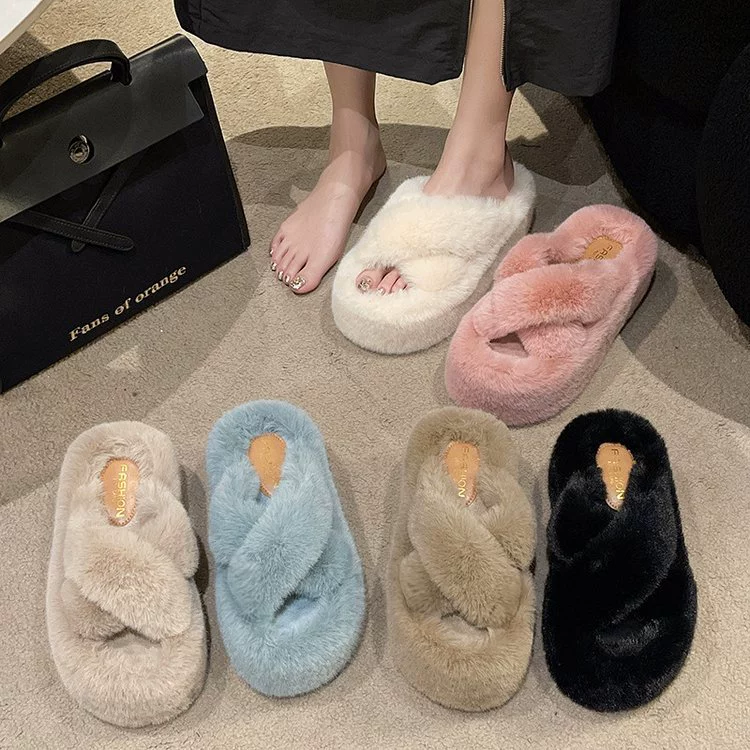 Пушистые тапочки с перекрестной подошвой толщиной 7 см 2023 осень-зима Новые корейские модные Универсальные теплые плюшевые хлопковые тапочки для женщин