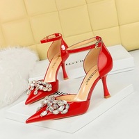8323-H19 Banquet Women's Shoes Lacquer Leather High Heels, Shallow Mouth Pointed Hollow Rhinestone Bow Knot, Straight Line with Sandals