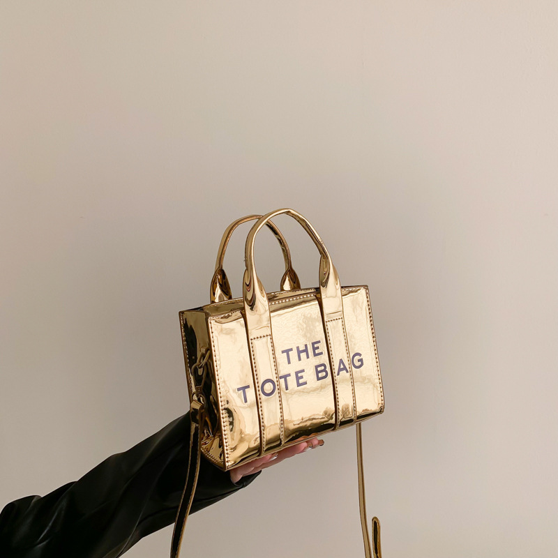 2023 bolsa transfronteriza Comercio exterior nuevo popular brillante pequeña bolsa de mano carta impresa bolso de hombro bolsa de mensajero