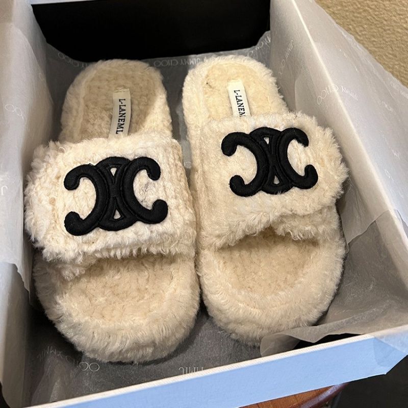 Cat Claw Oreo ◆ Autumn and Winter High-End Style Furry Slippers for Women, Lambswool Slippers for Outdoor Wear, Thick-Soled Indoor Slippers