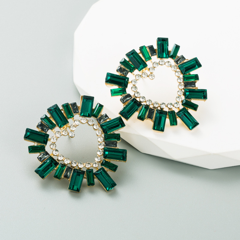 20g Weight Electroplating Gold Plating Process Alloy Ear Needle Material Rhinestones Inlay Material Earrings Classification 1 Pair Quantity Holiday Occasion Alloy Material Geometric Pattern Women'S Gender Fashion Style Fashion Geometric Alloy Rhinestones Women's Earrings 1 Pair 6