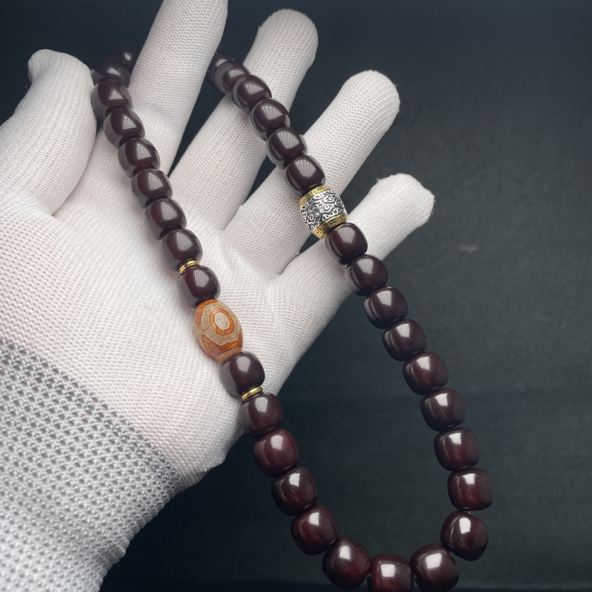 10*11MM 진사 공양 dzi 비즈