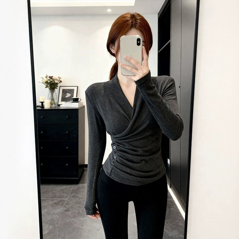 Korean Style Spicy Girl Cross V-Neck Long-Sleeve T-Shirt for Women, Spring, Autumn, and Winter, Ruched Waist, Slim Fit, Flattering, Inner Layer Base Shirt Top Korean Style Spicy Girl Cross V-Neck Long-Sleeve T-Shirt for Women, Spring, Autumn, and Winter, Ruched Waist, Slim Fit, Flattering, Inner Layer Base Shirt Top