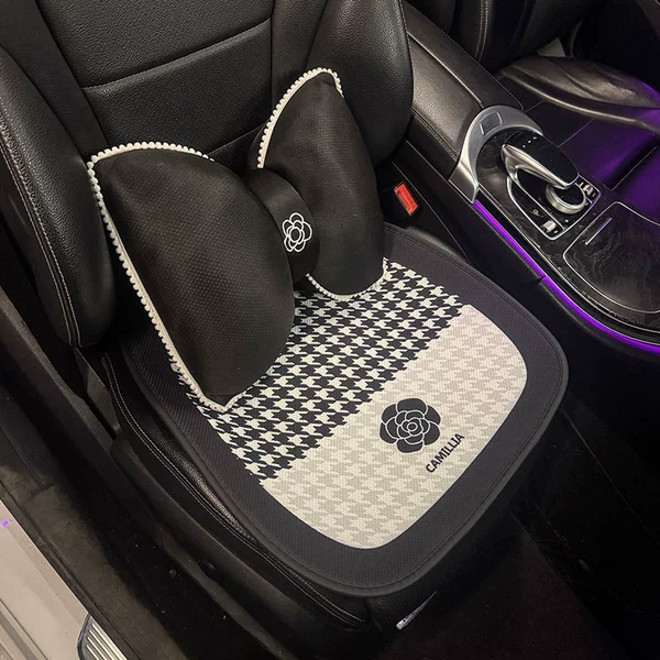 Black-square cushion+pillow