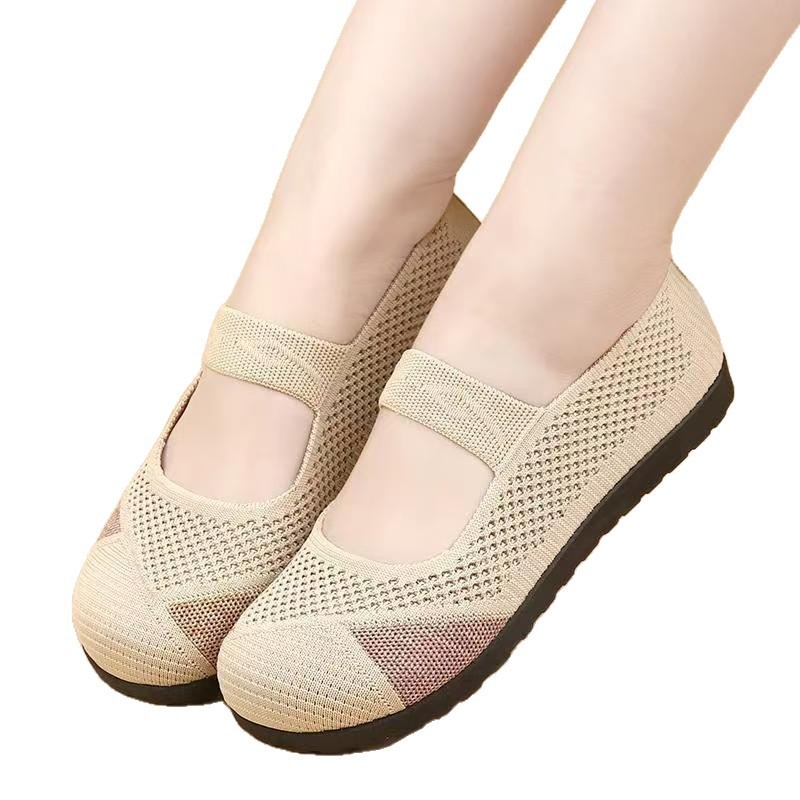 2026 mujer malla transpirable suela suave antideslizante un pedaleo madres de mediana edad superficial zapatos de tela casuales de moda nuevos