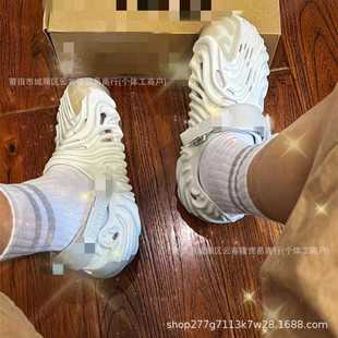 �羳؛ԴCroָ�y����Ь������ĥ���^ɳ����Ь�����\����ŮЬ