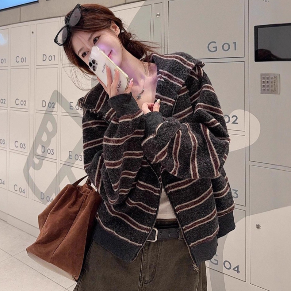 Lazy Style Contrasting Stripesd Hooded Long-Sleeved Sweatshirt for Women in Autumn and Winter Design, Versatile Loose Slimming Look Jacket Cardigan