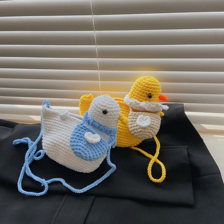 Cross-Border Yarn Bag Finished Product Cute Duck Bag Handmade Woven Bag Crochet Bag Women's Bag Crossbody Bag Trendy Woven Bag